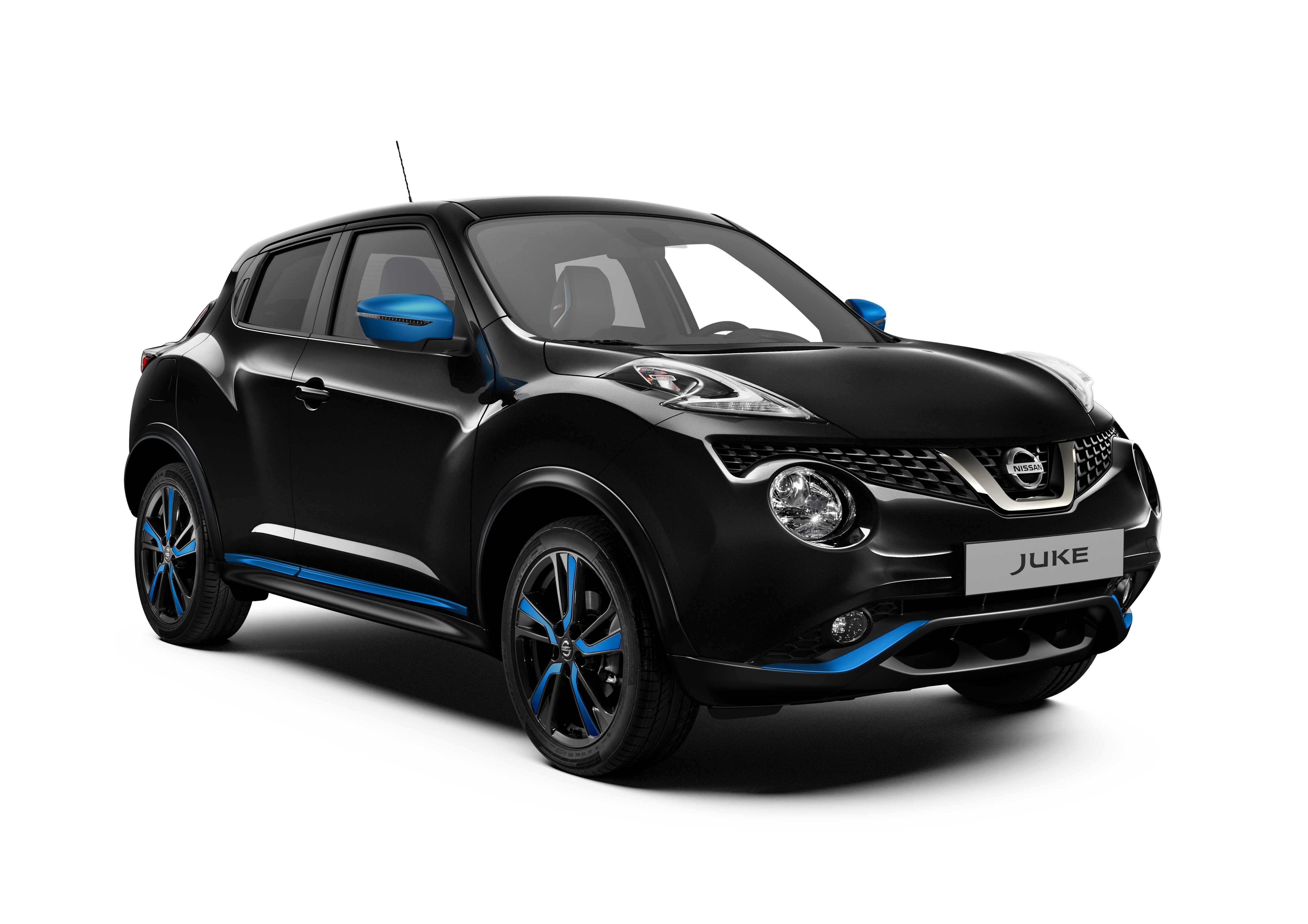 426220251_Nissan_Juke_MY18_Exterior_Blue_Perso_LHD