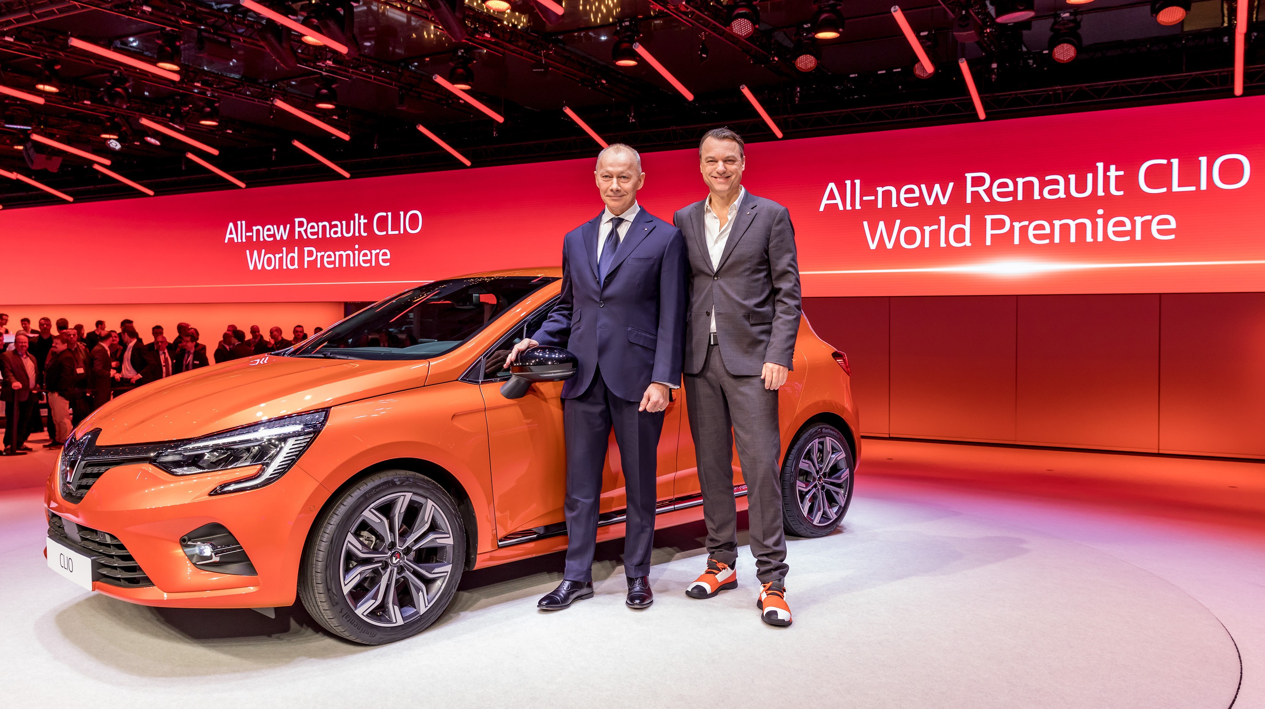 21222862_2019_-_New_Renault_CLIO_reveal_press_conference